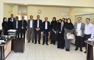 تجلیل از استادان برجسته دانشکده های پسران شهید شمسی‌پور و دختران ولیعصر(عج) به مناسبت هفته معلم 2