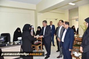 تجلیل از استادان برجسته دانشکده های پسران شهید شمسی‌پور و دختران ولیعصر(عج) به مناسبت هفته معلم 2